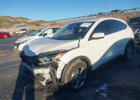 2021 Honda Hr-V 2Wd Lx z USA, uszkodzony, nr VIN 3CZRU5H3XMM713069